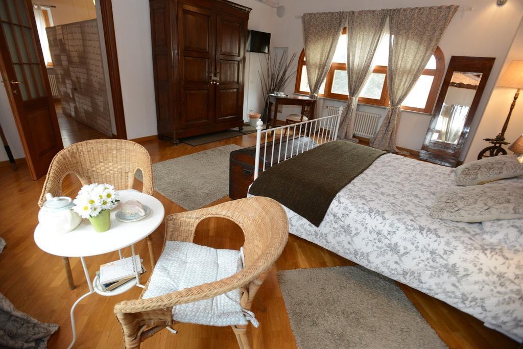 Bed and Breakfast Il Pettirosso Certosa di Pavia Esterno foto