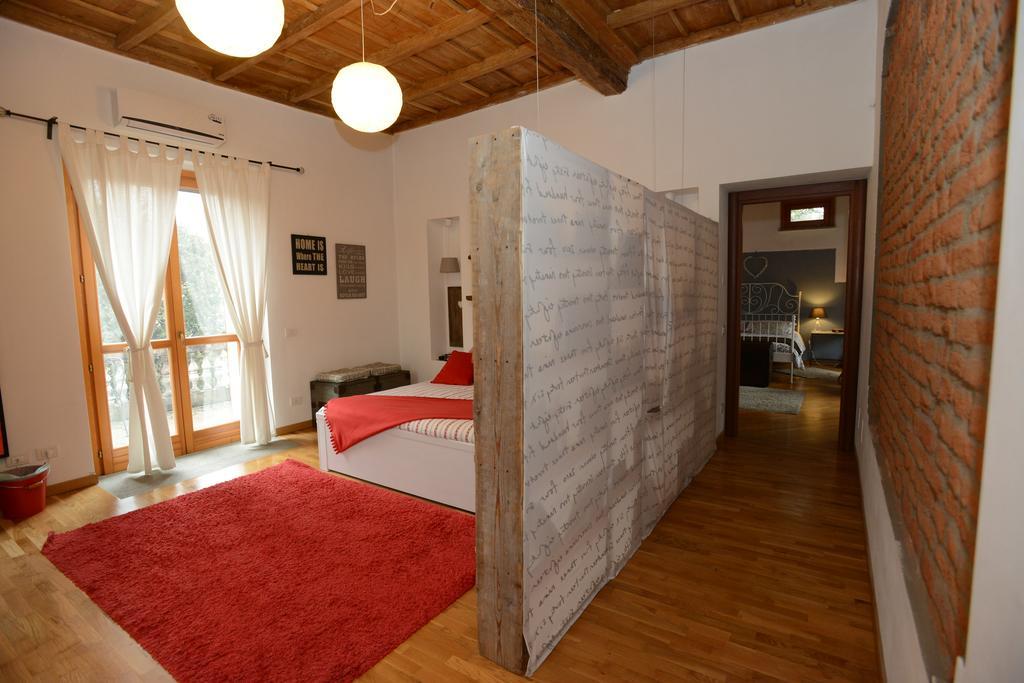 Bed and Breakfast Il Pettirosso Certosa di Pavia Camera foto