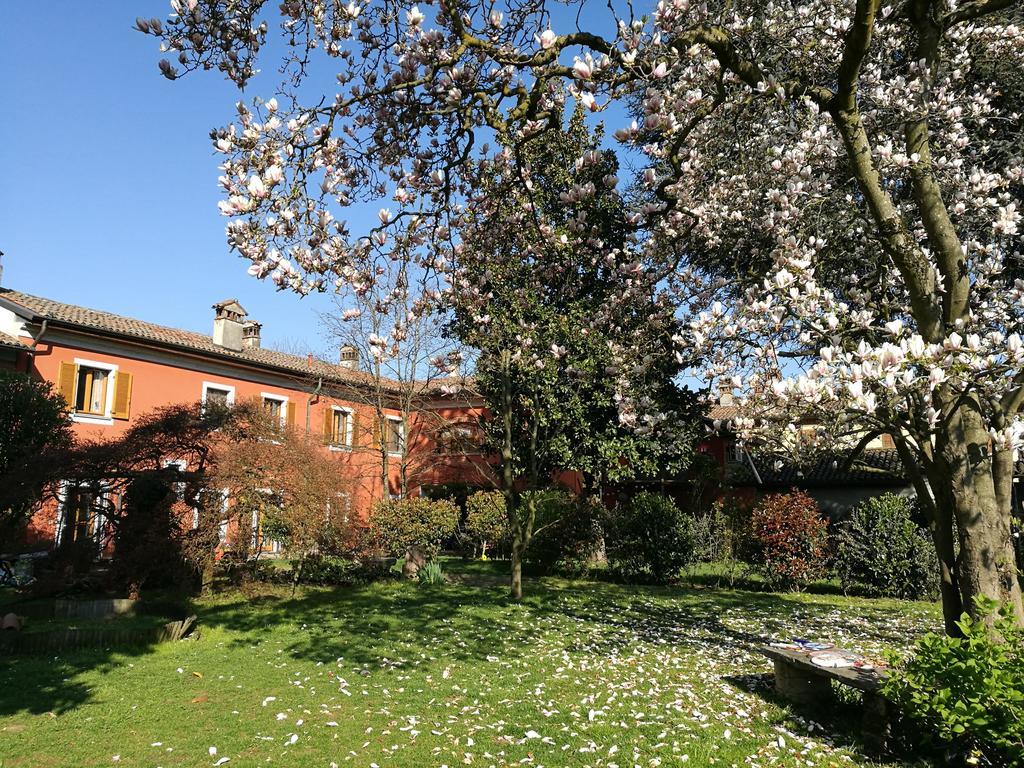 Bed and Breakfast Il Pettirosso Certosa di Pavia Esterno foto